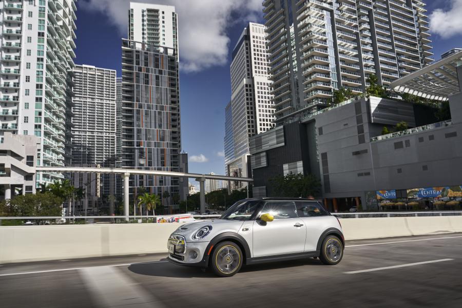  Mini Cooper SE (F56) 2020 года  (NA) (фото 133 из 342)